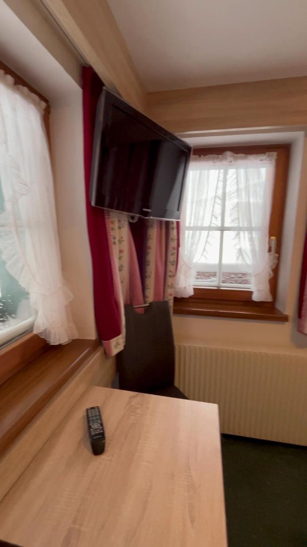 Altes Holzhaus Apartman Sölden Kültér fotó
