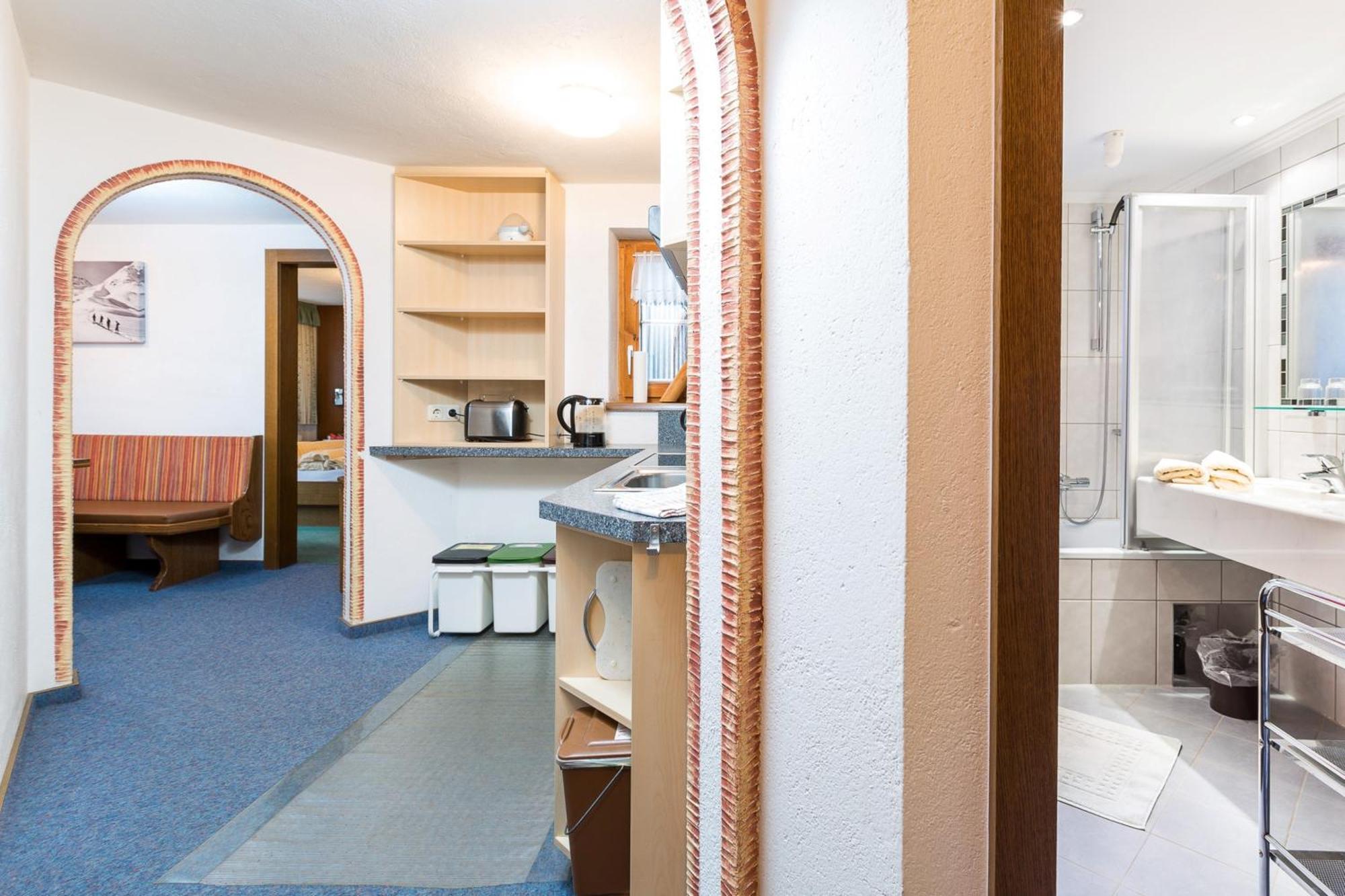 Altes Holzhaus Apartman Sölden Szoba fotó