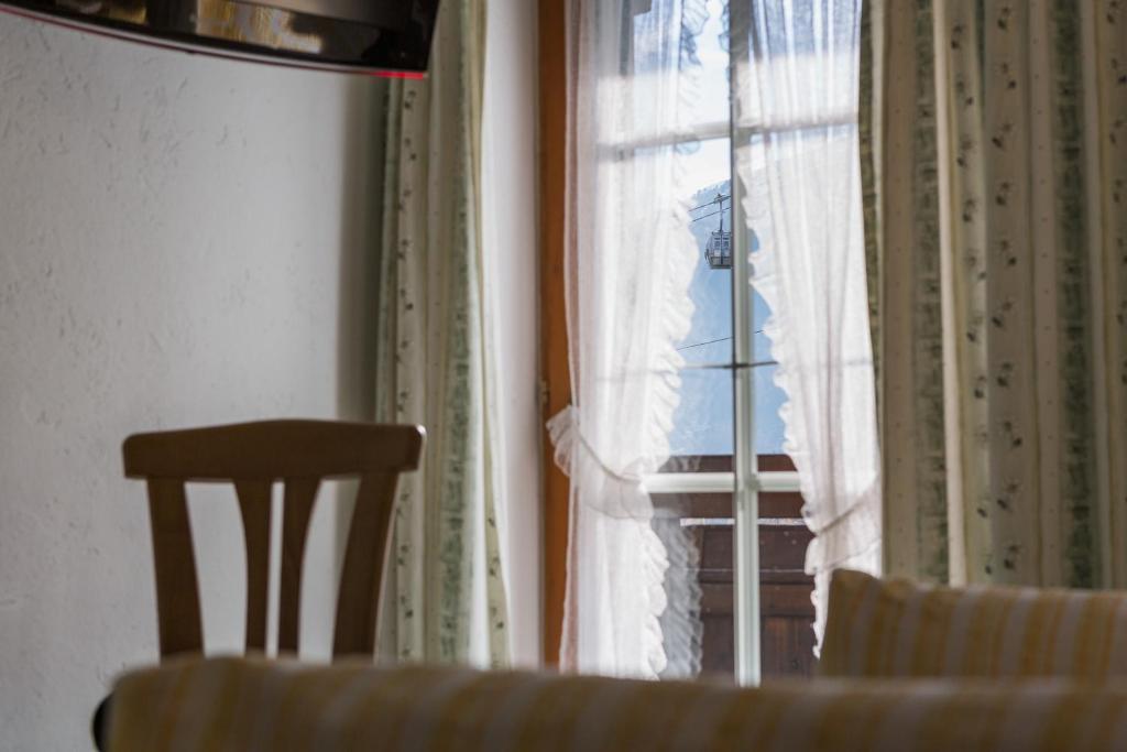 Altes Holzhaus Apartman Sölden Szoba fotó